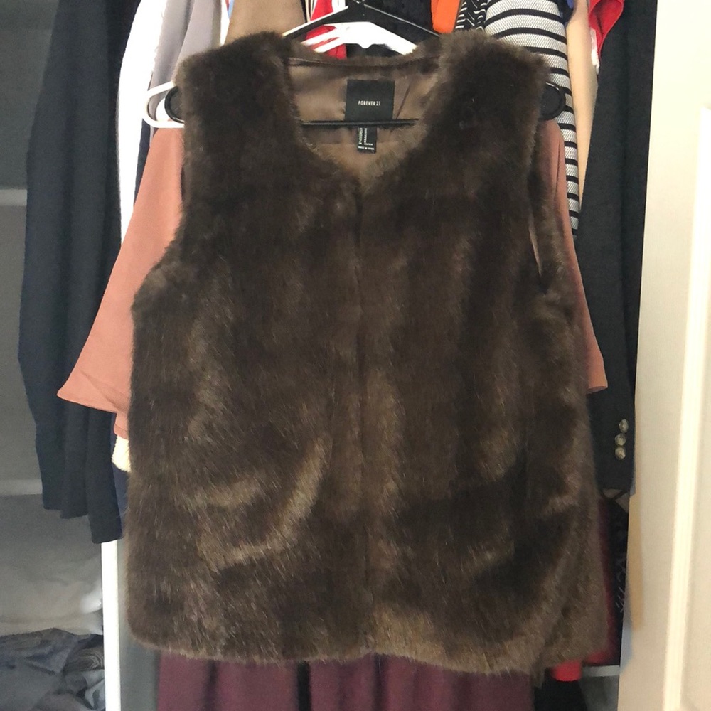 F21 Faux Fur Vest in Brown